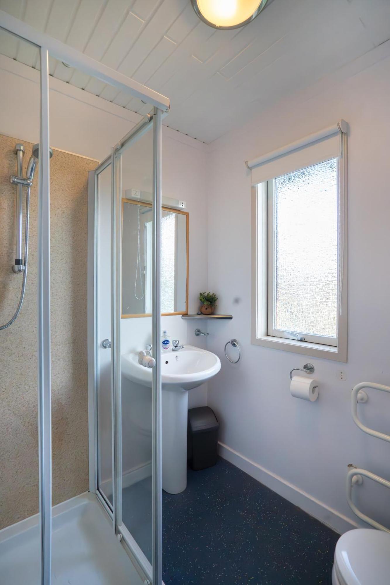 Hunters Quay -3 Bedroom Campsite *